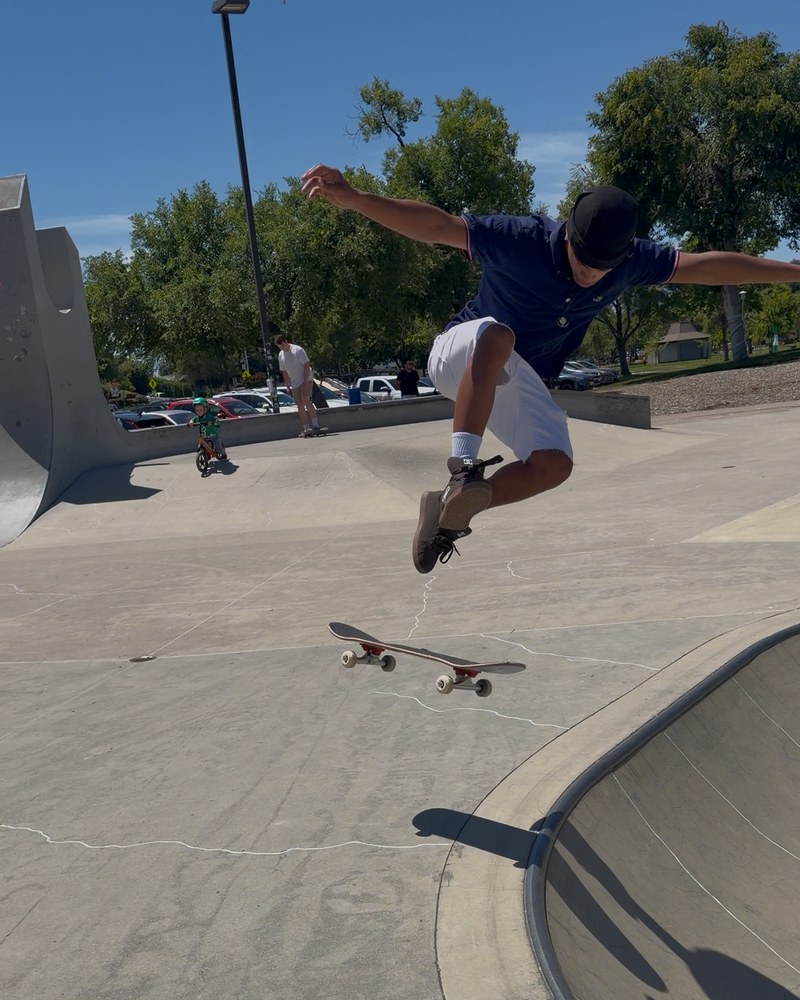 Ismael, KIH Skateboarding instructor